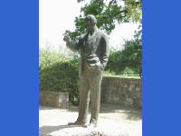 26-Apr-2003 15:42
LBJ Ranch, TX
LBJ Statue