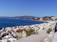 12-Oct-2002 13:17
Cannes
The coast to the West of Cannes